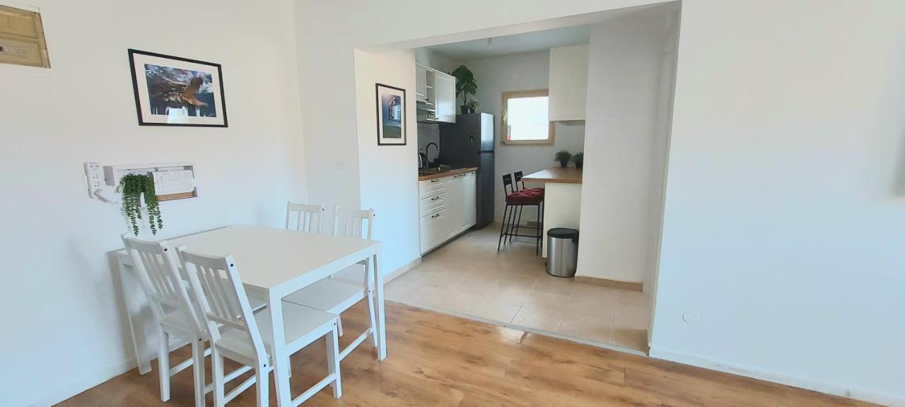 Eilat Octopus Apartment - אילת אוקטופוס -שני חדרים וסלון, בריכה בקיץ Экстерьер фото